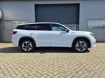 Skoda Kodiaq Sportline 1.5 TSI (2026) - Photo 6