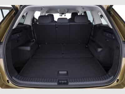 Skoda Kodiaq 2.0 TDI 142kW 4x4 Selection (2025) - Photo 12