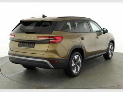 Skoda Kodiaq 2.0 TDI 142kW 4x4 Selection (2025) - Photo 2