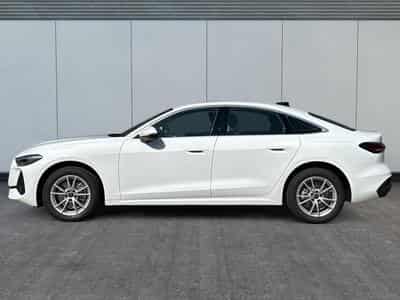 Audi A5 Basis (2025) - Photo 2