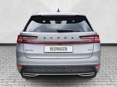 Skoda Kodiaq 2.0 TDI 142kW 4x4 Sportline (2026) - Foto 6