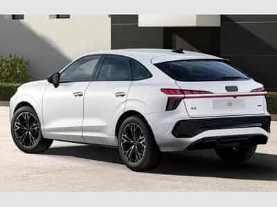 Audi Q3 Sportback quattro 2xS (2026) - Photo 3