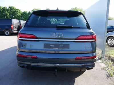 Audi Q7 S line (2025) - Foto 8
