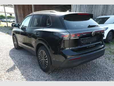 VW Tiguan DSG LED+ Pano (2026) - Photo 4