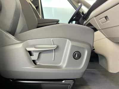 VW T7 Business (2025) - Foto 15