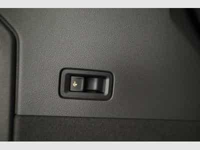 VW T7 eHybrid 4M Business (2026) - Foto 15