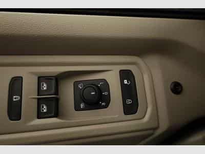 VW T7 eHybrid 4M Business (2026) - Foto 7