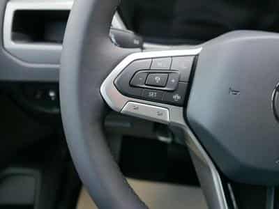 VW Touran Comfortline (2026) - Foto 13