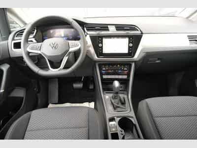 VW Touran 1.5 TSI DSG (2026) - Foto 8