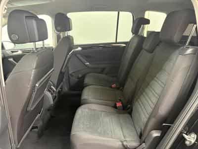 VW Touran R-LINE (2026) - Foto 13