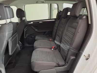 VW Touran Highline R-Line 1.5 TSI 7-Gang-DSG (2026) - Foto 10