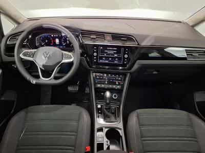 VW Touran Highline R-Line 1.5 TSI 7-Gang-DSG (2026) - Foto 11