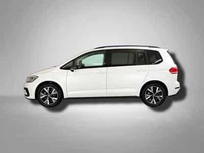 VW Touran Highline R-Line 1.5 TSI 7-Gang-DSG (2026) - Foto 2