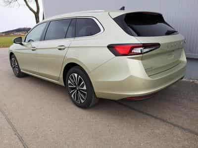 Skoda Superb 2.0 TDI 142kW 4x4 Selection (2025) - Foto 2