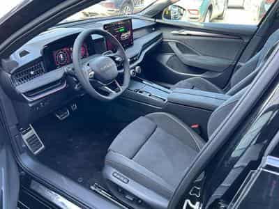 Skoda Superb Sportline (2026) - Photo 5