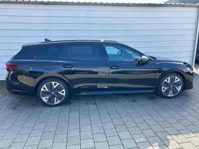 Skoda Superb Sportline (2026) - Photo 3