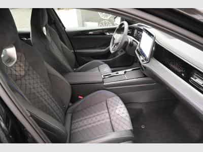 VW Passat Variant Var. 2.0 (2026) - Foto 6