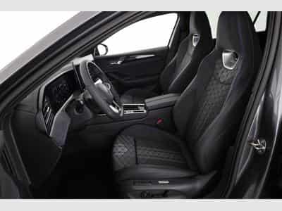 VW Passat Variant 2.0 TDI 142 kW 4Motion R-Line (2026) - Photo 10