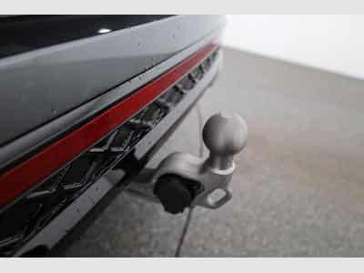 VW Passat Variant 2.0 TDI 142 kW 4Motion R-Line (2026) - Photo 14