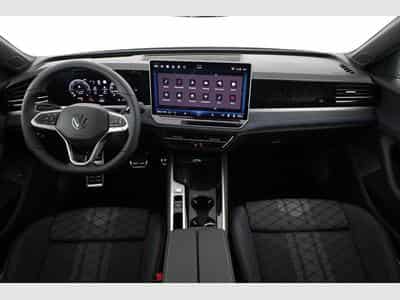 VW Passat Variant 2.0 TDI 142 kW 4Motion R-Line (2026) - Photo 4