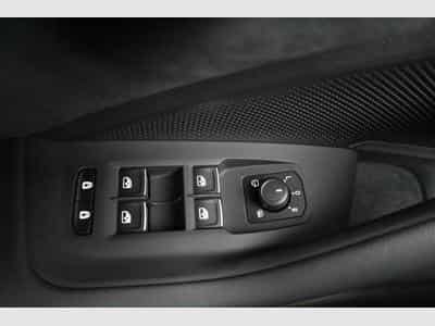 VW Passat Variant 2.0 TSI 195 kW 4Motion R-Line (2026) - Photo 7