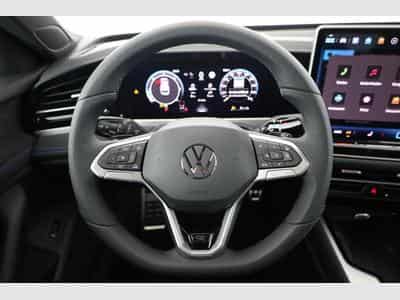 VW Passat Variant 2.0 TDI 142 kW 4Motion R-Line (2026) - Photo 5