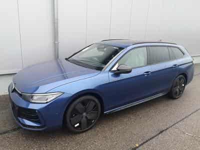 VW Passat Variant 2.0 TDI 142 kW 4Motion R-Line (2026) - Foto 1