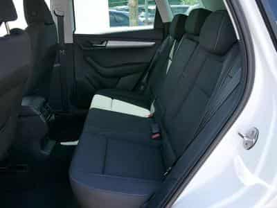 Skoda Karoq Selection 1.5 TSI (2025) - Foto 11