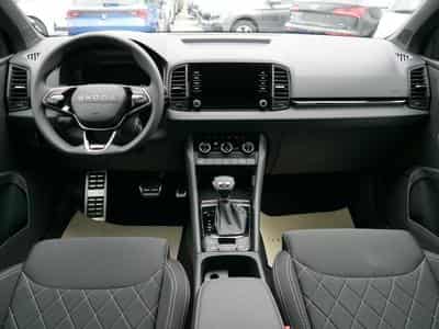 Skoda Karoq Sportline 2.0 TSI 4x4 DSG (2026) - Foto 9