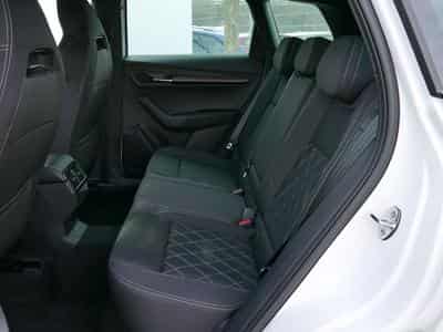 Skoda Karoq Sportline 2.0 TSI 4x4 DSG (2026) - Foto 6