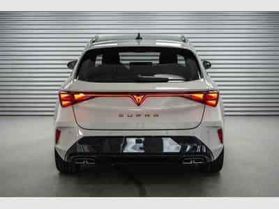 Cupra Leon ST 1,5 eTSI (2026) - Foto 4