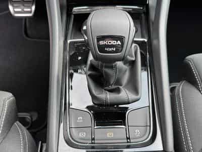 Skoda Karoq Sportline (2026) - Foto 15