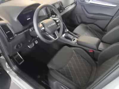 Skoda Karoq Sportline 1.5 TSI (2026) - Foto 2
