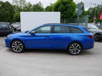 Seat Leon FR 2.0 TDI DSG (2025) - Photo 4