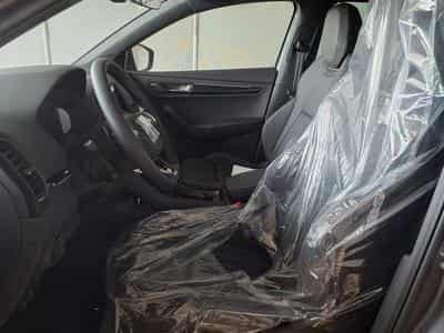 Skoda Karoq Sportline 2.0 TSI 7-Gang-DSG 4x4 (2026) - Foto 5