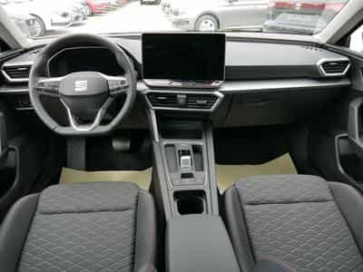 Seat Leon FR 1.5 eTSI (2025) - Foto 10