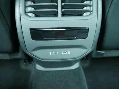 Seat Leon FR 1.5 eTSI (2025) - Foto 9