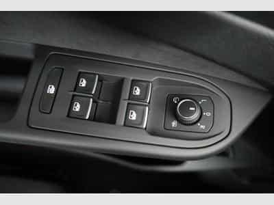 VW Golf Variant 2.0 TSI 150 kW 4Motion R-Line (2026) - Foto 7