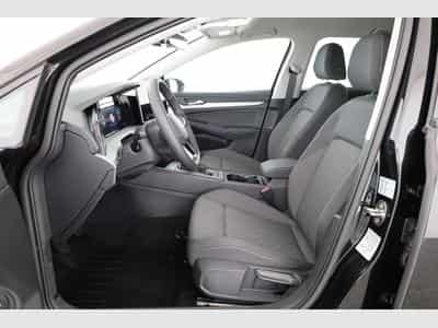 VW Golf Variant 1.5 TSI 110 kW (2026) - Photo 9