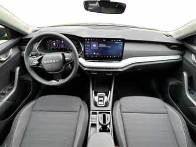 Skoda Octavia Selection (2025) - Photo 15