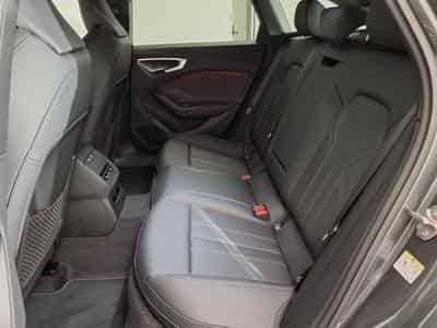 Audi A5 Avant S line 2.0 TDI 7-Gang S tronic quattro (2026) - Photo 10