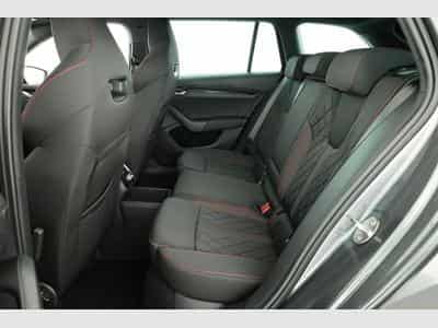 Skoda Octavia 2.0 TSI 195 kW RS (2026) - Foto 11