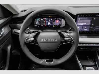 Skoda Octavia Kombi 2,0 TDI (2026) - Foto 9
