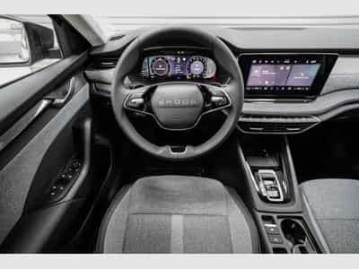 Skoda Octavia Kombi 1,5 TSI (2026) - Foto 8