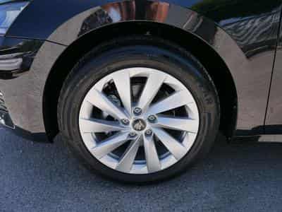 Skoda Octavia Selection (2026) - Foto 3