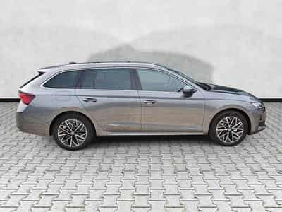 Skoda Octavia 2.0 TDI 110 kW Selection (2026) - Foto 8