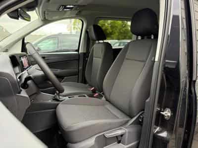 VW Caddy 2.0 TDI 4Motion (2025) - Foto 8