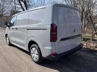 VW T7 BEV 100 kW RWD KR (2026) - Foto 2