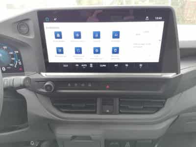 VW T7 BEV 100 kW RWD LR (2026) - Foto 6