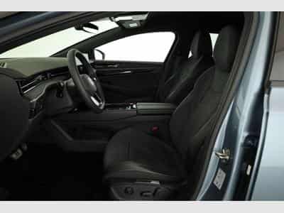 VW ID.7 Pro 210 kW (2026) - Foto 9